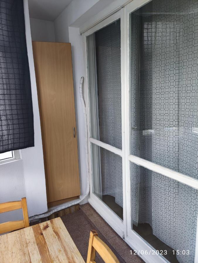Fabian Central Apartment Bukarest Eksteriør billede